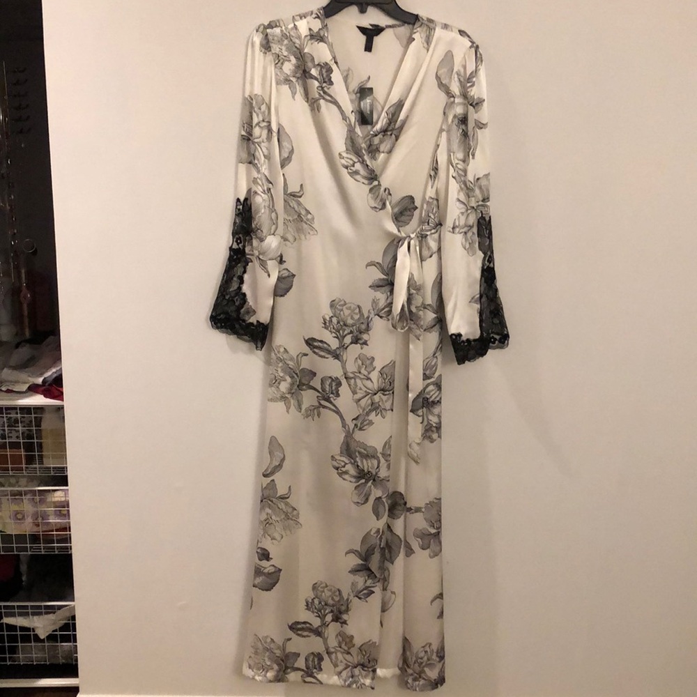 Soma robe